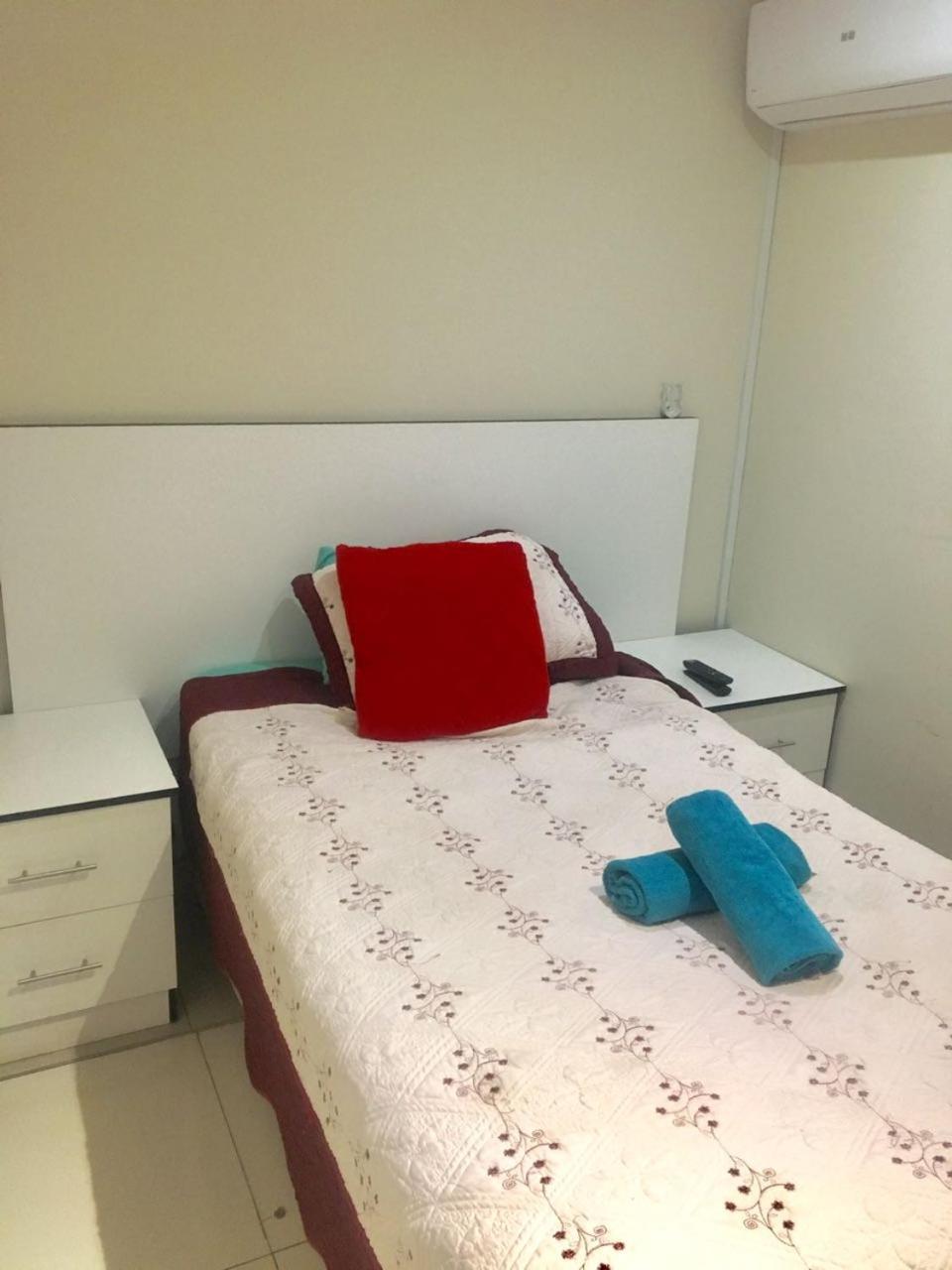Tshedza Guest House Претория Экстерьер фото